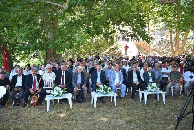 Osmaniye’de ‘Karacaoğlan Türkü Festivali’