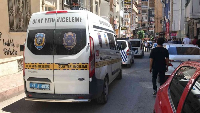 Elazığ’da Aynı Saatlerde Üç Şüpheli Olay: 1 Ölü, 2 Yaralı