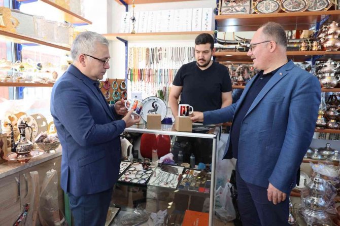 Sivas’ta Yöresel Ürün Satış Merkezi Açıldı