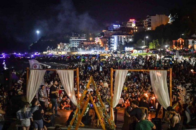 Trabzon Eğlenceye Doydu