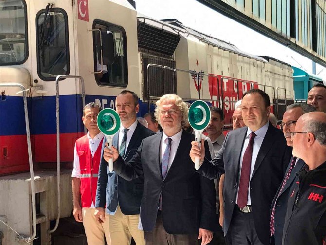 5. İ̇yilik Treni Törenle Afganistan’a Uğurlandı