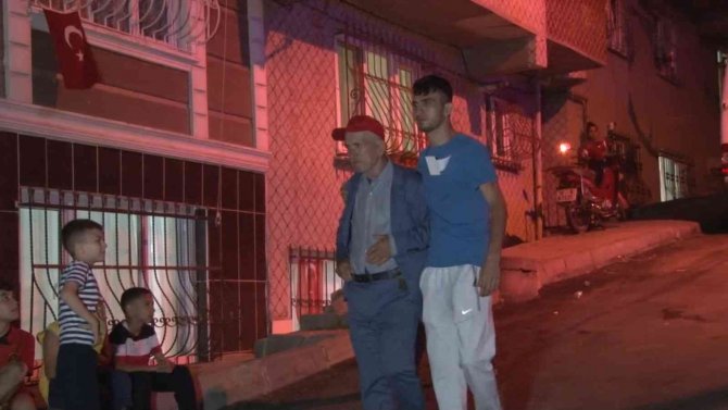 Pençe-kilit Harekatı Şehidinin Acı Haberi Gaziosmanpaşa’daki Babaevine Ulaştı