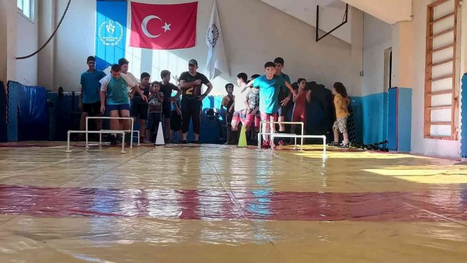 Geleceğin Güreşçileri, Spor Okullarında Yetişiyor