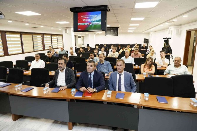 Konya’da “Başkurdistan Cumhuriyeti’nde İ̇ş Fırsatları” Toplantısı Gerçekleştirildi