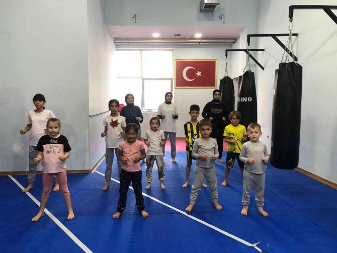 10 Bin Çocuk Yaz Okullarında