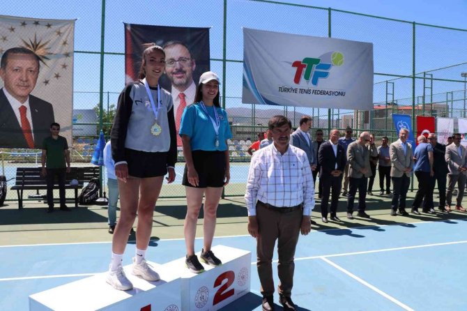 Ergan Cup Ulusal Tenis Turnuvası Ödül Töreni İle Sona Erdi