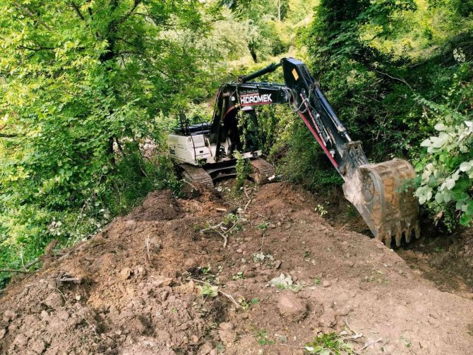Gediz Belediyesi Ekipleri Sel Bölgesinde