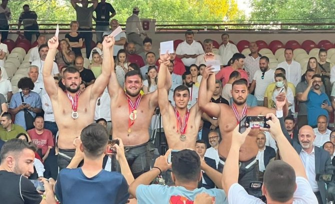 Yunus Emre Akman, Kırkpınar’da Dereceye Girdi