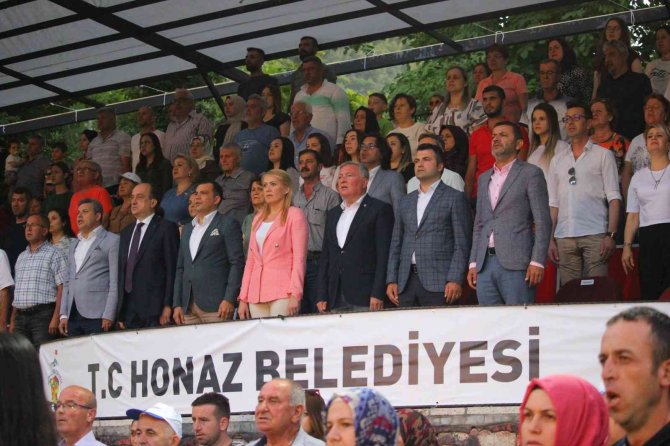 Honaz, Hasat Sonu Festivaliyle Coştu