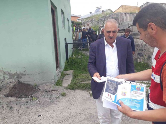 Jandarmadan Hayvan Satıcılarına ‘Sahte Para’ Uyarısı