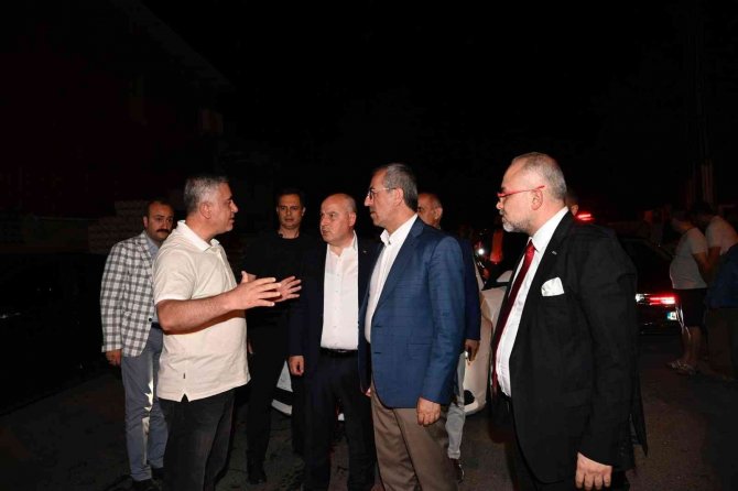 Geri Dönüşüm Tesisindeki Yangın Kontrol Altına Alındı