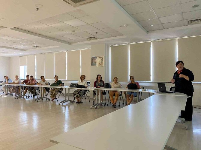 Tıbbi Ve Aromatik Bitki Yetiştiriciliğini Öğrendiler