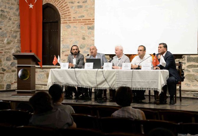 Akademisyenler Yörükleri Anlattı