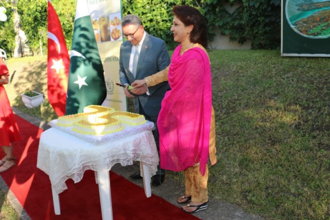Pakistan Büyükelçiliği’nden “Mango Festivali”