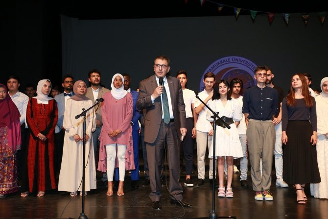 Paü’nün Yabancı Öğrencilerinden Renkli Mezuniyet Töreni