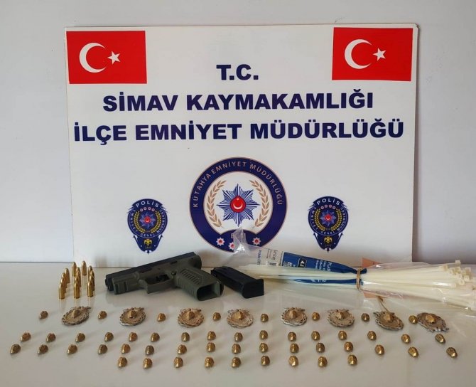 Kütahya’da Tarihi Eser Dolandırıcıları Tutuklandı