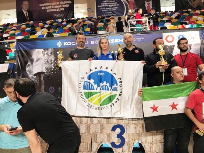 Sakarya Büyükşehir Sporcularından Başarı: Uluslararası Turnuvada Tam 15 Madalya