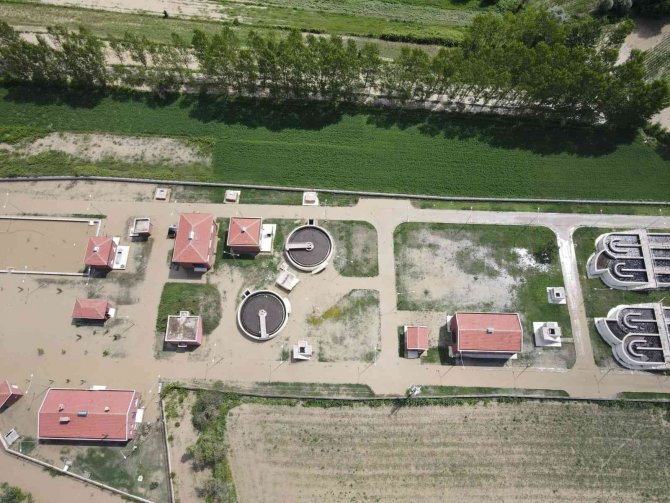 Sel, Taşköprü Atıksu Arıtma Tesisini De Kullanılamaz Hale Getirdi