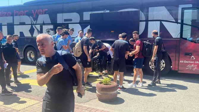 Trabzonspor Yurt Dışı Kampı İçin Slovenya’ya Gitti