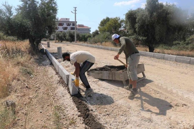 Turgutlu Belediyesi Bayram Öncesi Çalışmalarını Yoğunlaştırdı