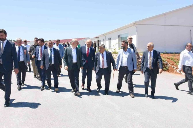 Ulaştırma Bakanı Karaismailoğlu’ndan Yenişehir’e Müjde