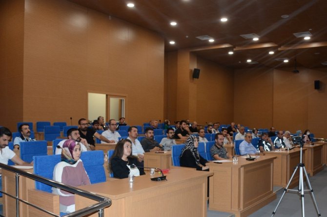 Tuşba Belediyesi Personeline ‘Birey Ve Aileler İ̇çin Afet Bilinci’ Eğitimi