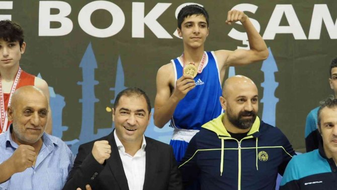 Erzurum Ringin Zirvesinde Çıktı