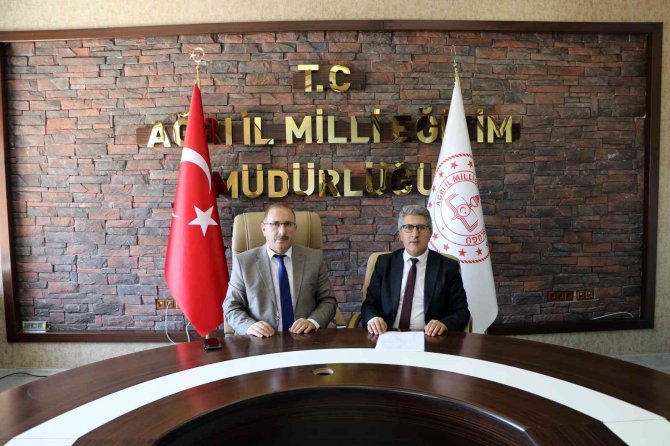 Ağrı’da Tarım, Hayvancılık Ve Laboratuvar Hizmetleri Alanında Bilgilendirme Toplantısı Düzenlendi