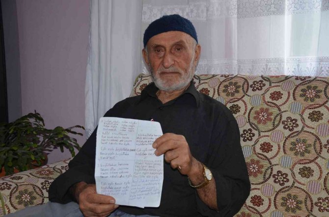 Umreye Gitti, 80 Yaşından Sonra Beyit Yazmaya Başladı