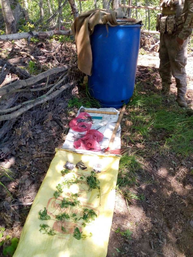 Bingöl’de 30 Kilogram Esrar Ele Geçirildi