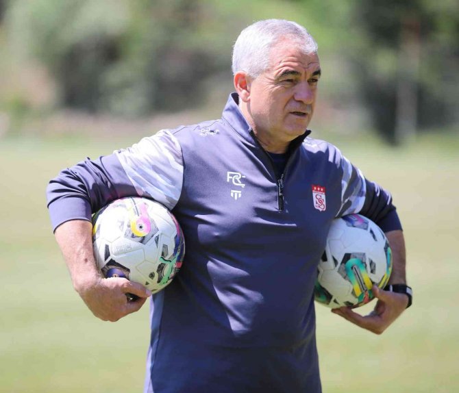 Sivasspor Hücum Çalıştı