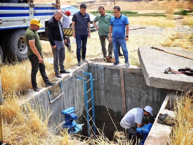 Ana İsale Hattının Hava Vanaları Değiştirildi