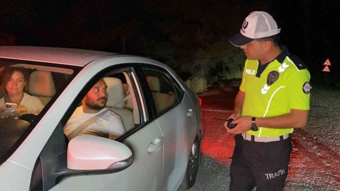 Fethiye’de Polis Ekiplerinden Orman Yangınlarına Karşı Sıkı Denetim