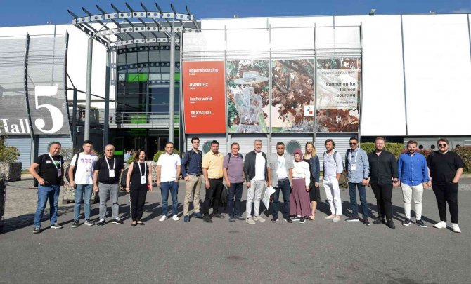 Bursalı Tekstilcilerden Paris’te İhracat Atağı