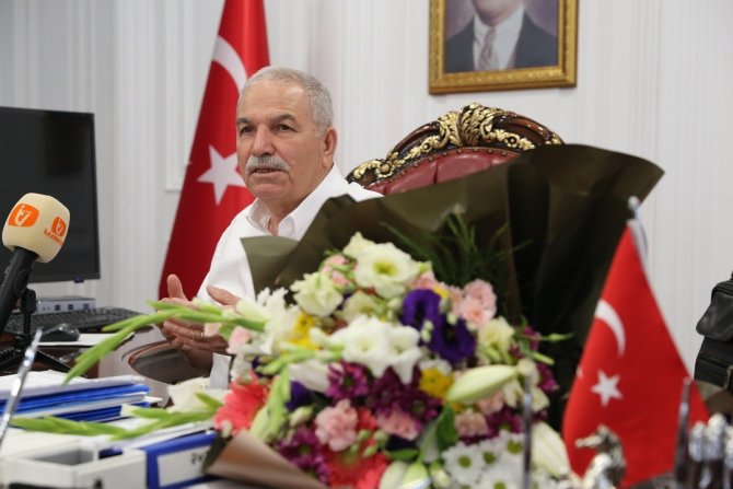 İ̇lkadım’da İşçilerin Zam Sevinci