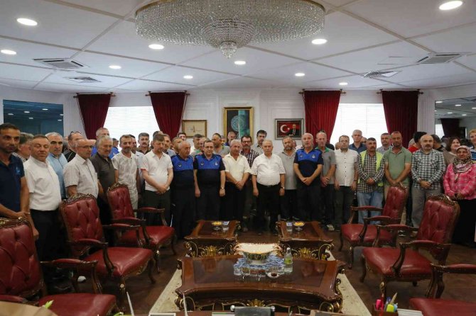 İ̇lkadım’da İşçilerin Zam Sevinci