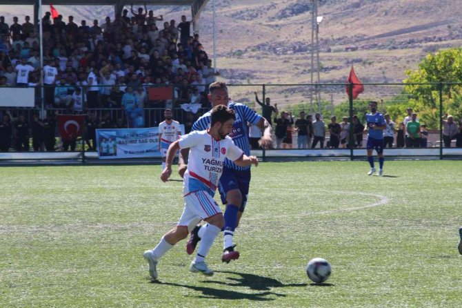 Kayseri 1. Amatör Küme Play-off: Gazi Osman Paşaspor: 2- Akkışla Gençlikspor: 1
