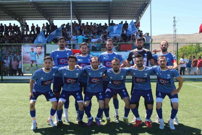 Kayseri 1. Amatör Küme Play-off: Gazi Osman Paşaspor: 2- Akkışla Gençlikspor: 1