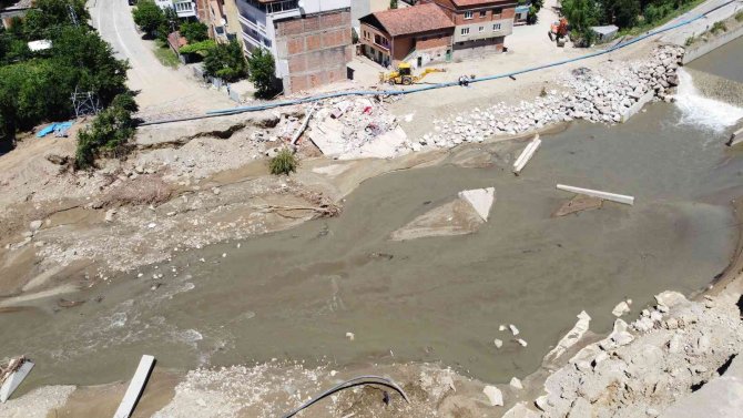 Bartın’da Sel Sonrası Çalışmalar Devam Ediyor