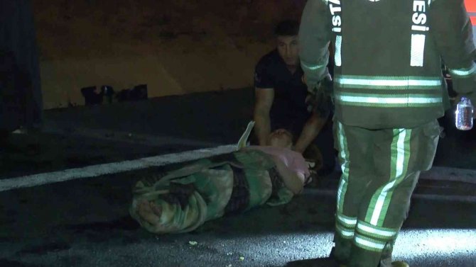 Kuzey Marmara Otoyolu’nda Üzüm Yüklü Kamyon Devrildi: 1’i Ağır 2 Yaralı