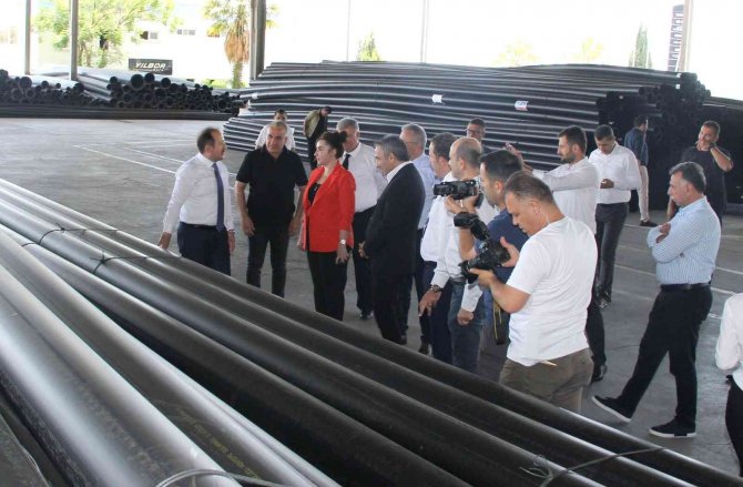 Yıldırım: "Üretim, İstihdam Ve İhracata Önem Veriyoruz"