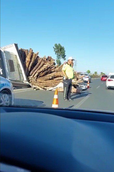 Tehlikeyi Sezen Sürücüler Kayda Girip Uyardı, Kaçınılmaz Son Gecikmedi