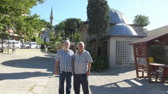 Burhaniye’ De Tarihi Türbeye Büyükşehir Güzelliği