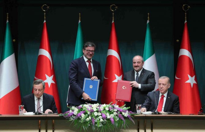Cumhurbaşkanı Erdoğan: "Tahıl Koridoru Konusunda Görüşmeleri Yoğunlaştıracağız"