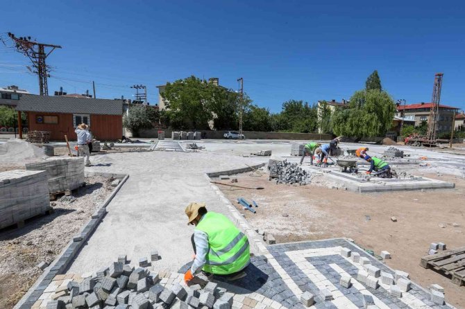 İ̇pekyolu Belediyesinden İlçeye Yeni Park