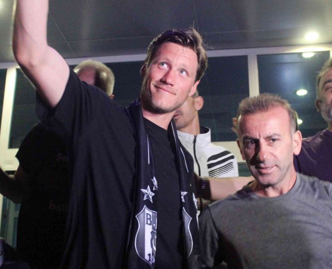 Wout Weghorst: “Burada Olmak Çok Güzel”