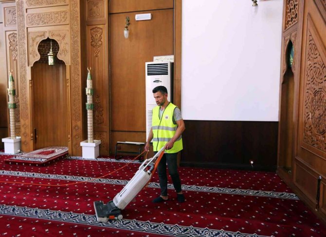 Yenimahalle’de Kurban Bayram Temizliği