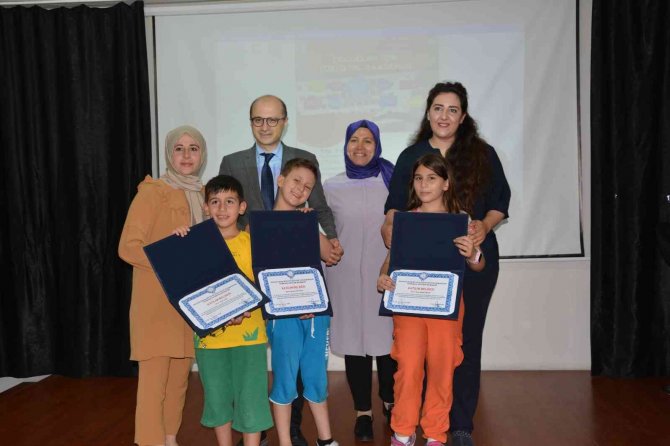 Çoklu Dil Akademisi Kursu Sona Erdi