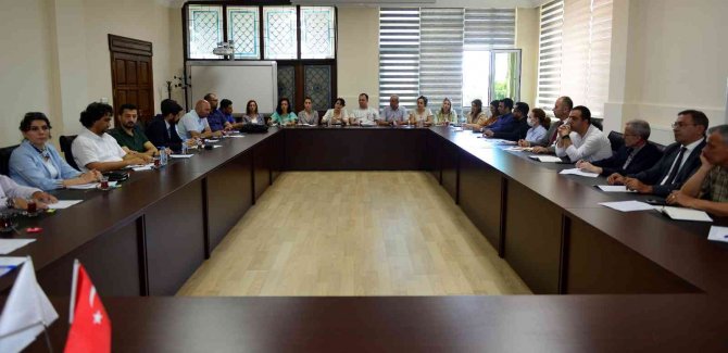 Zbeü Öğrenci Yardım Komisyonu Toplandı