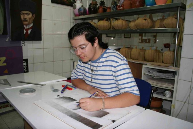 Bozüyük Sanat Atölyesi Herkese Kapılarını Açtı